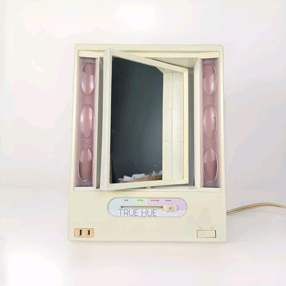 TRUE HUE LIGHTED MAKE-UP MIRROR DUAL SIDED MAGNIFYING. 4 SETTINGS‎ /OUTLET